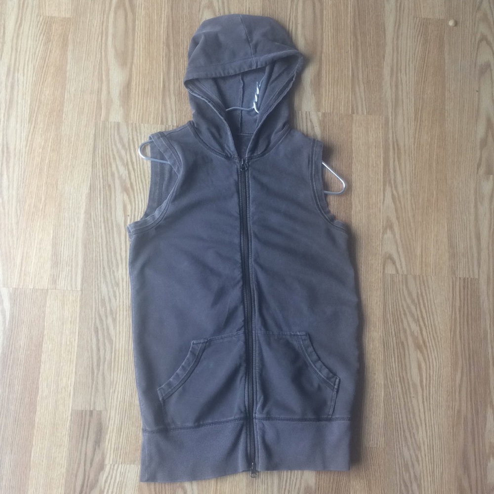 GAP summer hooded vest